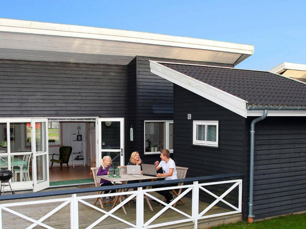 4 Person Holiday Home In Gudhjem Room photo